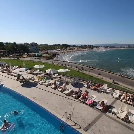 Paradiso B 209 Private Sea View Апартаменты *
