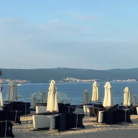 Paradiso B 209 Private Sea View Apartman *